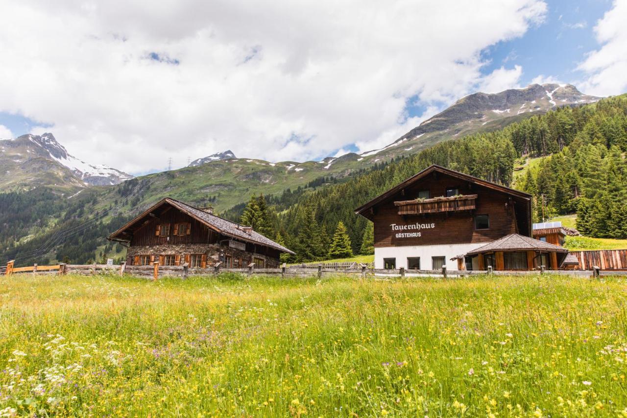 Gaestehaus Tauernhaus Matrei in Osttirol Extérieur photo